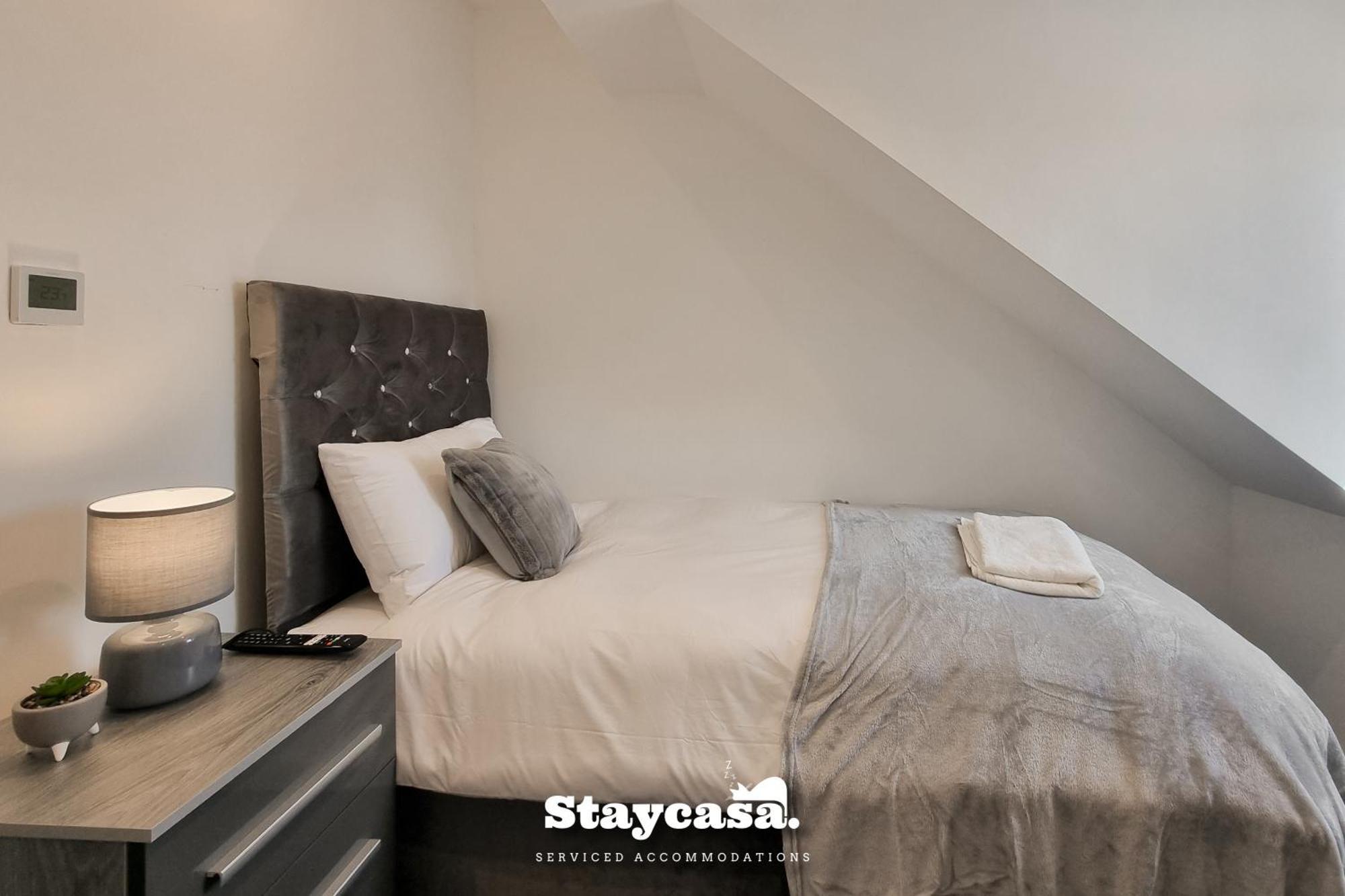 Noor Garden Co-Living - Private Room Self-Cater Holiday home *